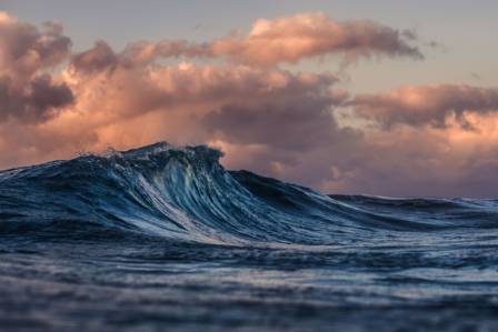 5 Groundbreaking Innovations Lighting the Way for Renewable Energy